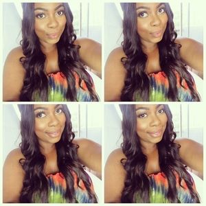 Meet your Posher, Simone